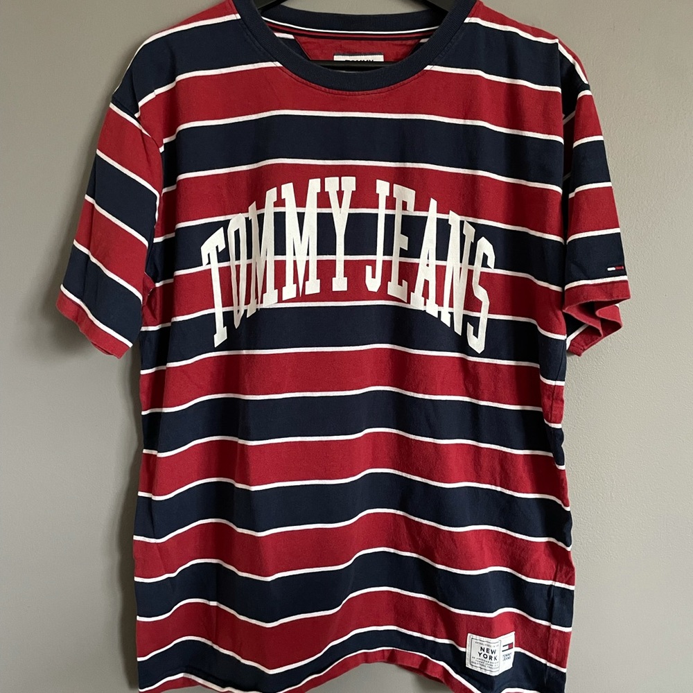 Urban Outfitters Tommy Hilfiger Stripped T-Shirt